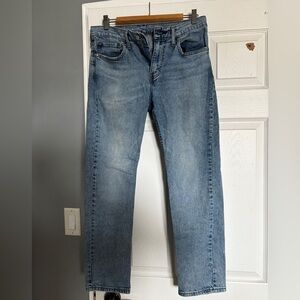 Men’s Levi’s Straight Fit 511 Jeans